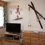 1550 - Veritable Aux Pieds - Les Tovets T2 - 47m2 - 4p Courchevel