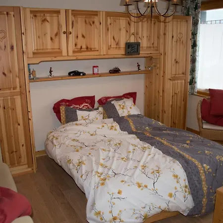 1550 - Veritable Aux Pieds - Les Tovets T2 - 47m2 - 4p كورشوفيل