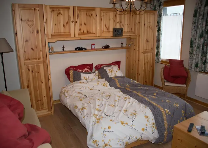 1550 - Veritable Aux Pieds - Les Tovets T2 - 47m2 - 4p Courchevel