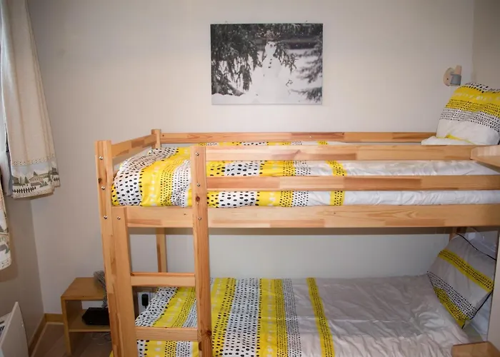 1550 - Veritable Aux Pieds - Les Tovets T2 - 47m2 - 4p *