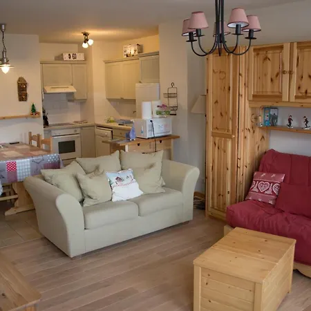 1550 - Veritable Aux Pieds - Les Tovets T2 - 47m2 - 4p *