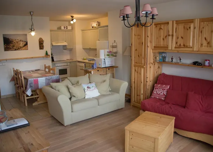 1550 - Veritable Aux Pieds - Les Tovets T2 - 47m2 - 4p *